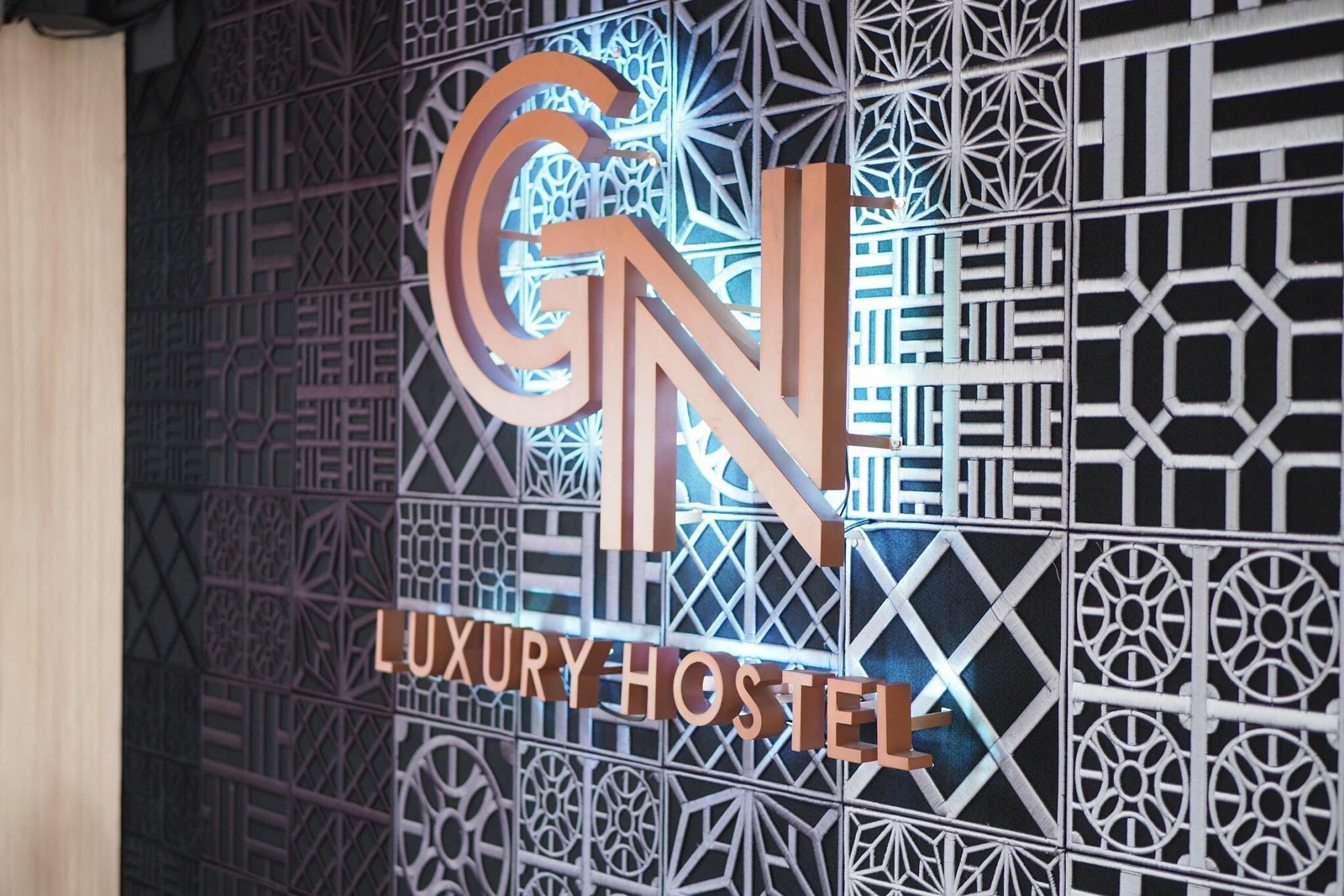 Gn Luxury Hostel Bangkok Exterior photo